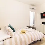 Апартаменты La Casa Sulla Cascata Colonno