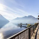 La Casa Sulla Cascata Апартаменты *