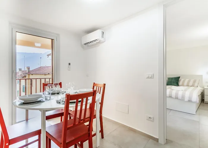 La Casa Sulla Cascata 公寓 *